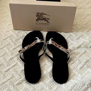 Burberry slides
